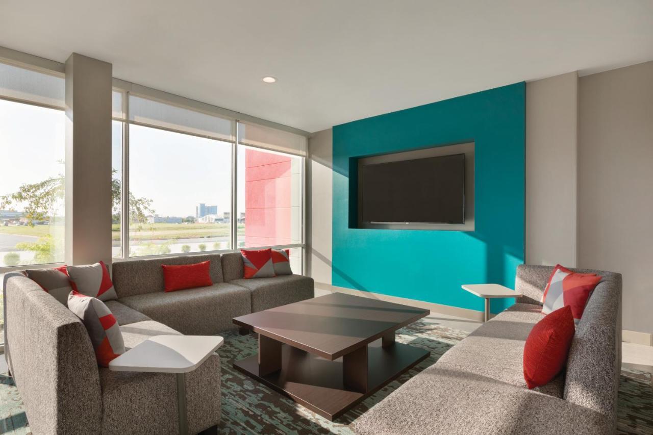 Avid Hotel - Toronto - Vaughan Southwest By Ihg Buitenkant foto